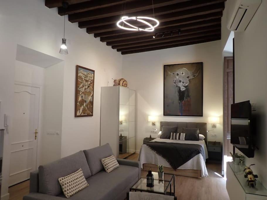 The Loft Chinitas Apartment Малага Екстериор снимка
